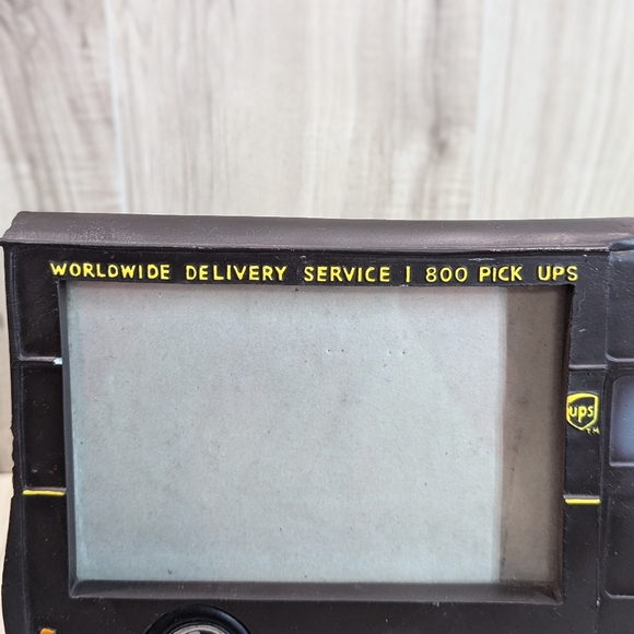 Truck Picture Frame "UPS DRIVER TRUCK" 4x6 Vintage Brown - Picture 2 of 11